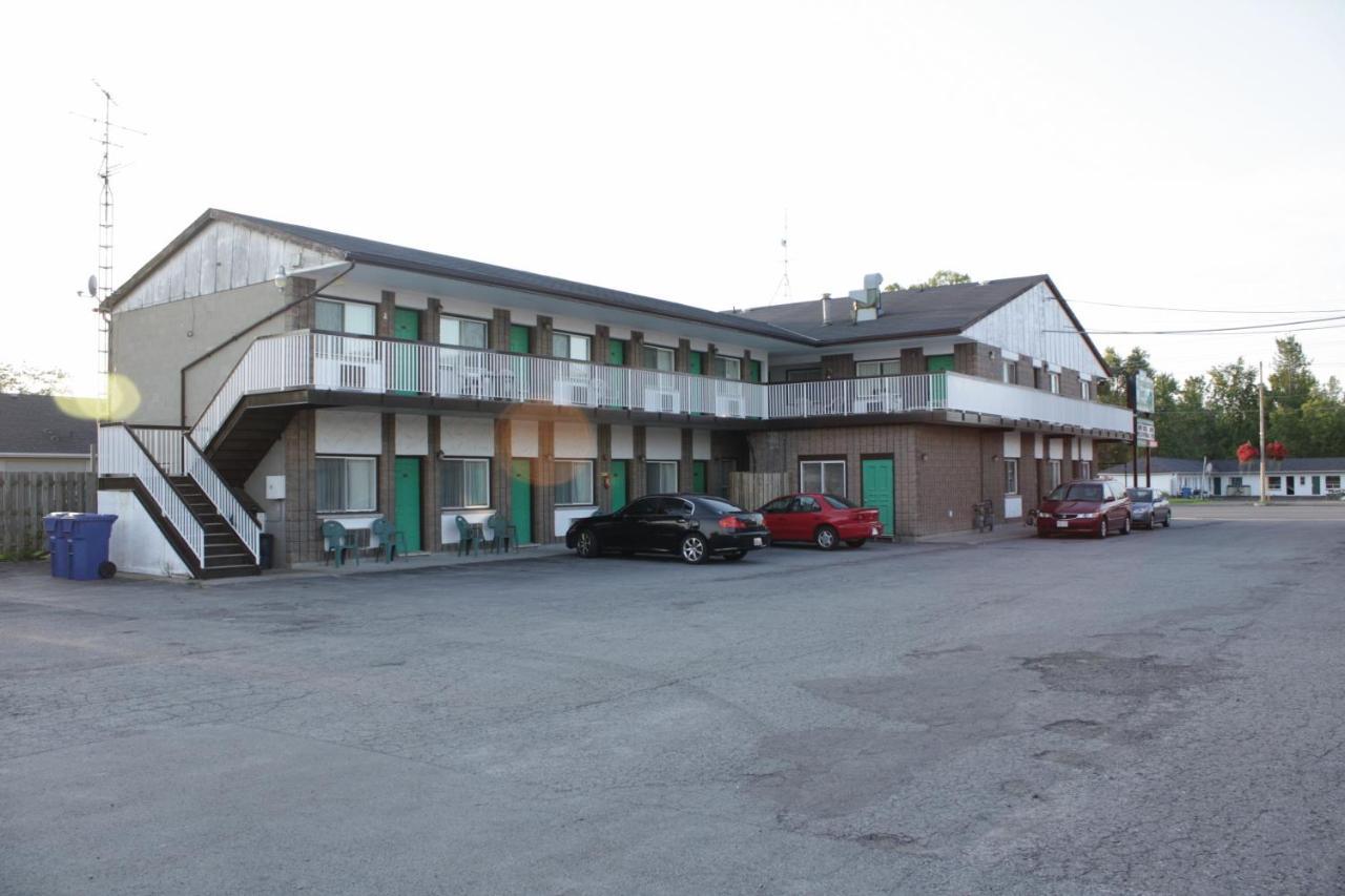 Tropicana Inn Niagara Falls Exterior foto