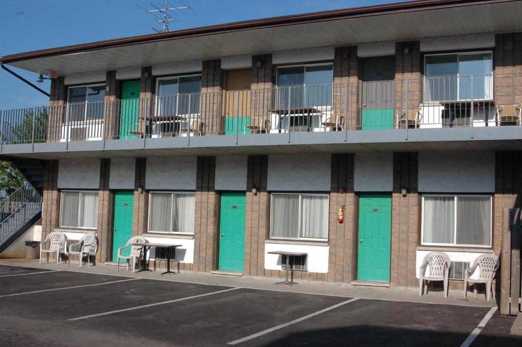 Tropicana Inn Niagara Falls Exterior foto